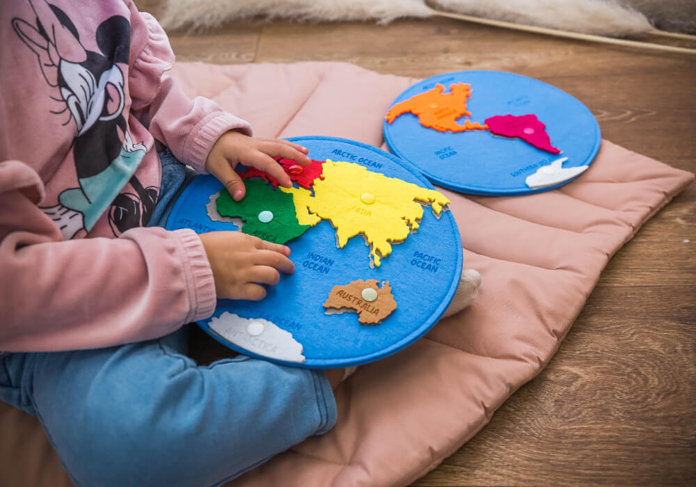 Interactive Map Interactive Montessori map for learning